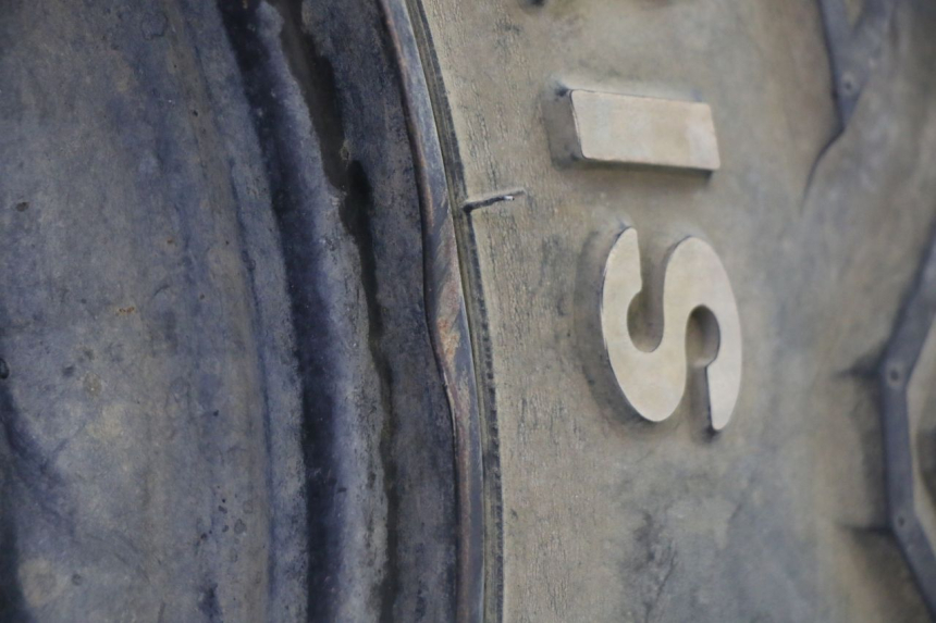 photo de JANTE AVANT ET PNEU YAMAHA YFM GRIZZLY 550 (2008 - 2015)