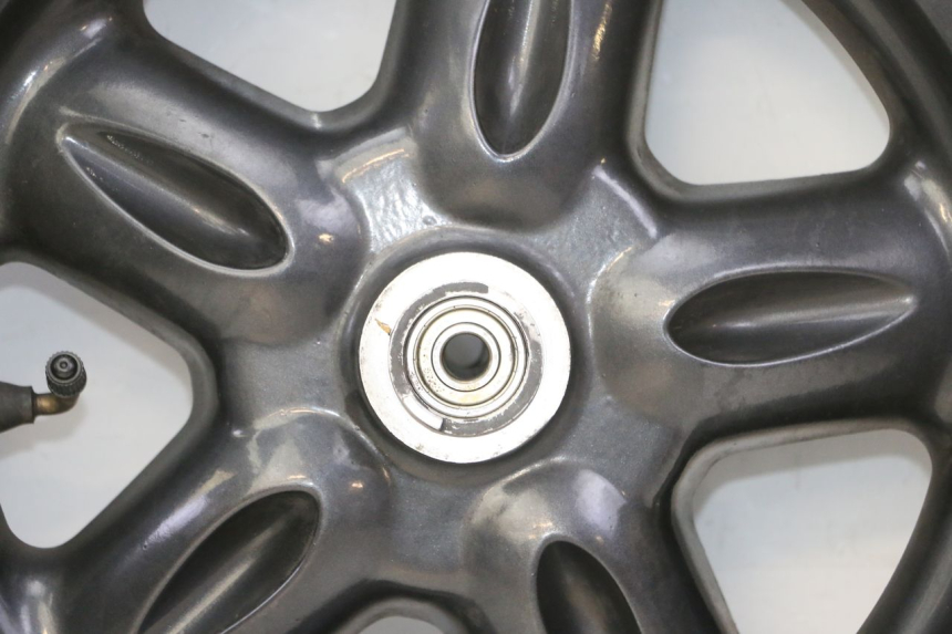 photo de JANTE AVANT ET PNEU YAMAHA YP MAJESTY 125 (2007 - 2010)