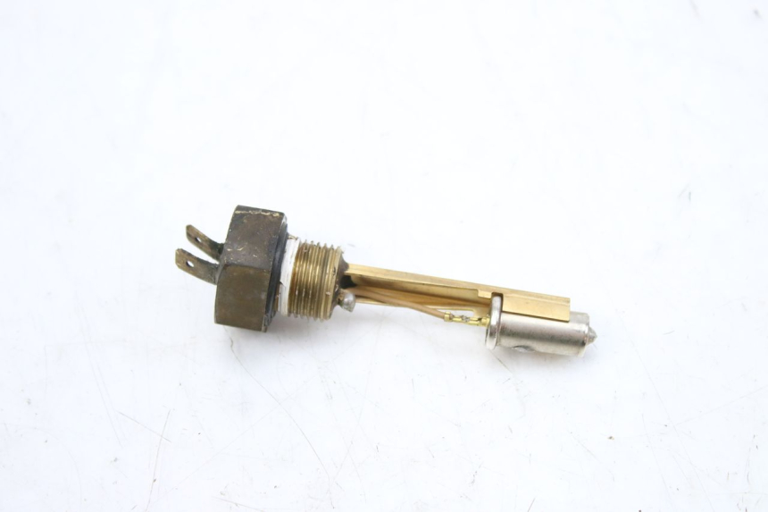 photo de JAUGE RESERVOIR ESSENCE HONDA CBF 500 (2004 - 2007)