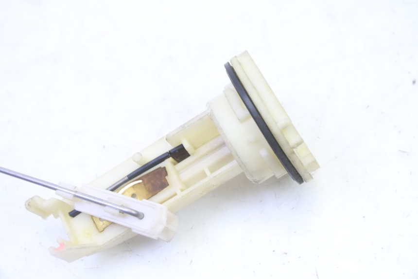 photo de JAUGE RESERVOIR ESSENCE PEUGEOT ELYSTAR 50 (2002 - 2014)