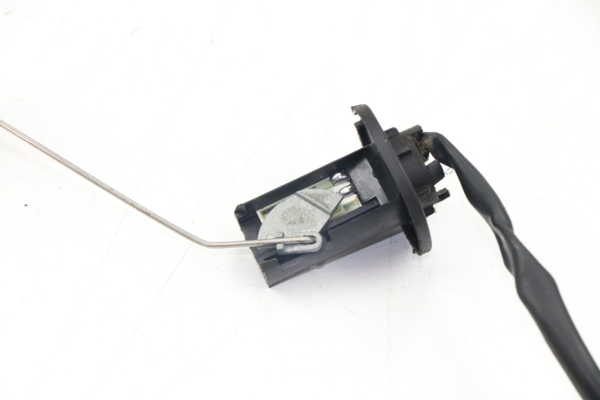 photo de JAUGE RESERVOIR ESSENCE SYM FIDDLE 125 (2008 - 2010)