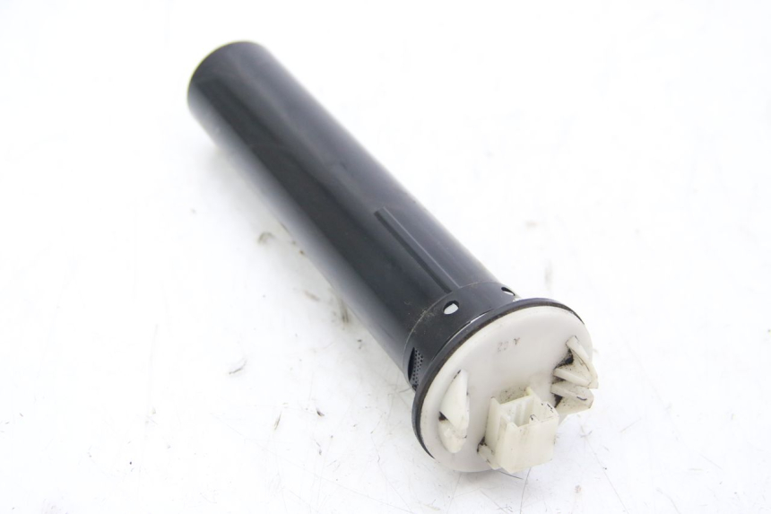 photo de JAUGE RESERVOIR ESSENCE PIAGGIO FLY 2T 50 (2004 - 2017)