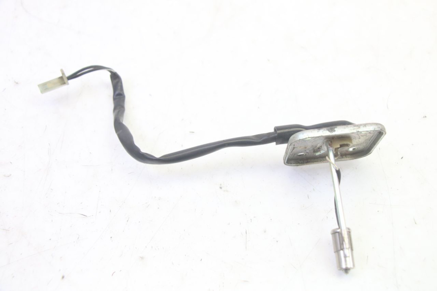 photo de JAUGE RESERVOIR ESSENCE PIAGGIO FLY 4T 50 (2013 - 2017) - Vue d’ensemble