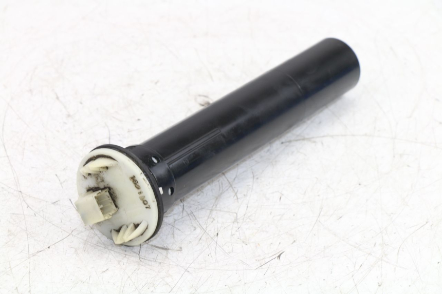 photo de JAUGE RESERVOIR ESSENCE GILERA RUNNER SP 50 (2009 - 2017)