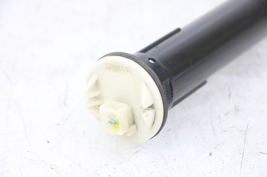 photo de JAUGE RESERVOIR ESSENCE PIAGGIO IE MP3 YOURBAN 300 (2011 - 2016)