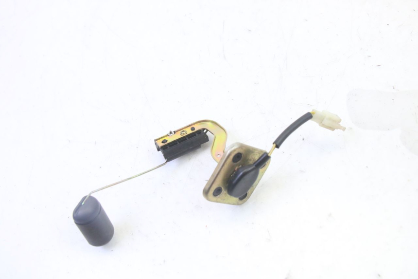 photo de JAUGE RESERVOIR ESSENCE PEUGEOT KISBEE 4T 50 (2018 - 2022)