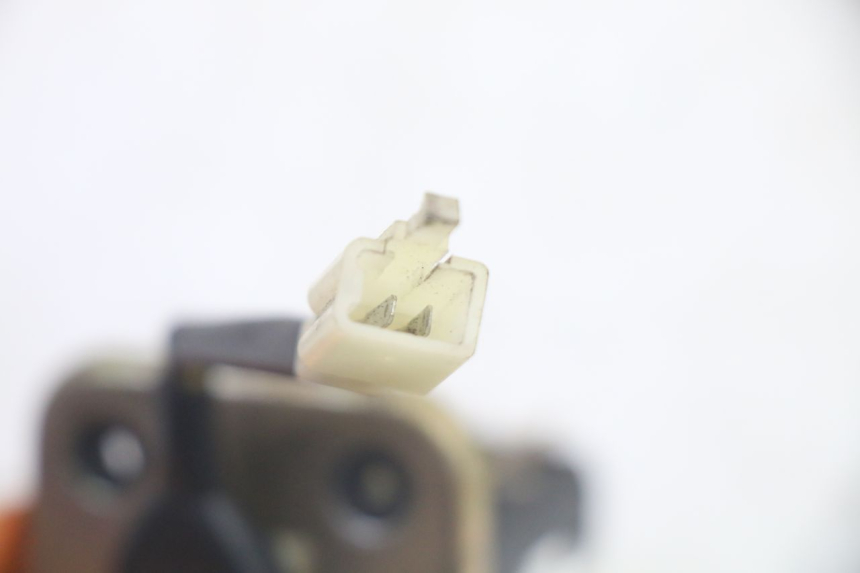 photo de JAUGE RESERVOIR ESSENCE PEUGEOT KISBEE 4T 50 (2010 - 2017) - Autre angle de vue