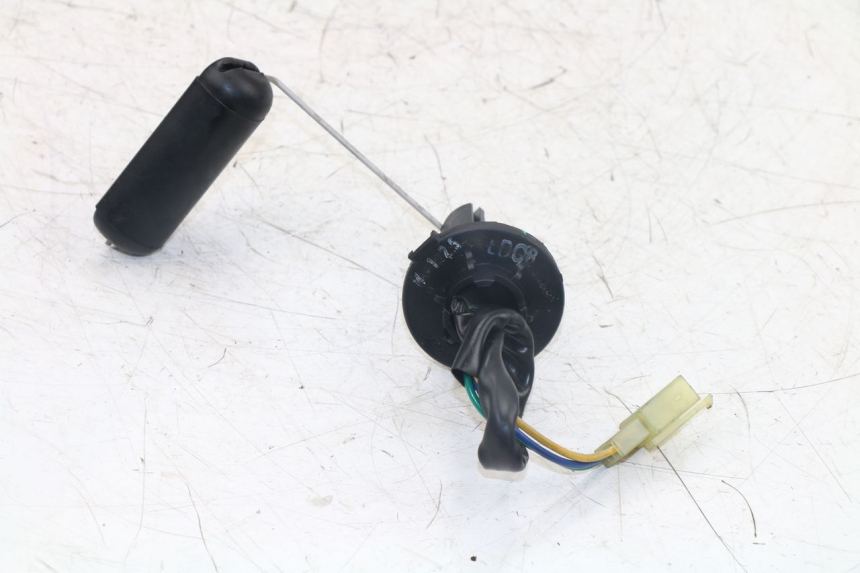 photo de JAUGE RESERVOIR ESSENCE KYMCO AGILITY FR 2T 50 (2012 - 2017)