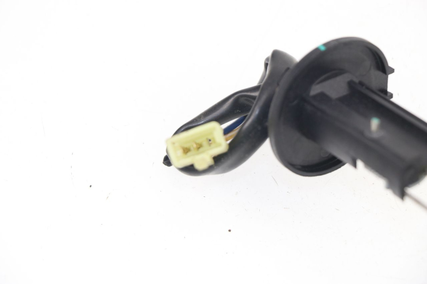 photo de JAUGE RESERVOIR ESSENCE KYMCO K-PW K-PIPE 50 (2012 - 2017)