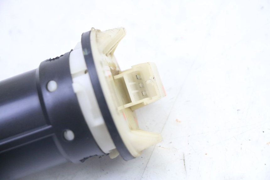 photo de JAUGE RESERVOIR ESSENCE PIAGGIO LIBERTY 4T 50 (2009 - 2015)