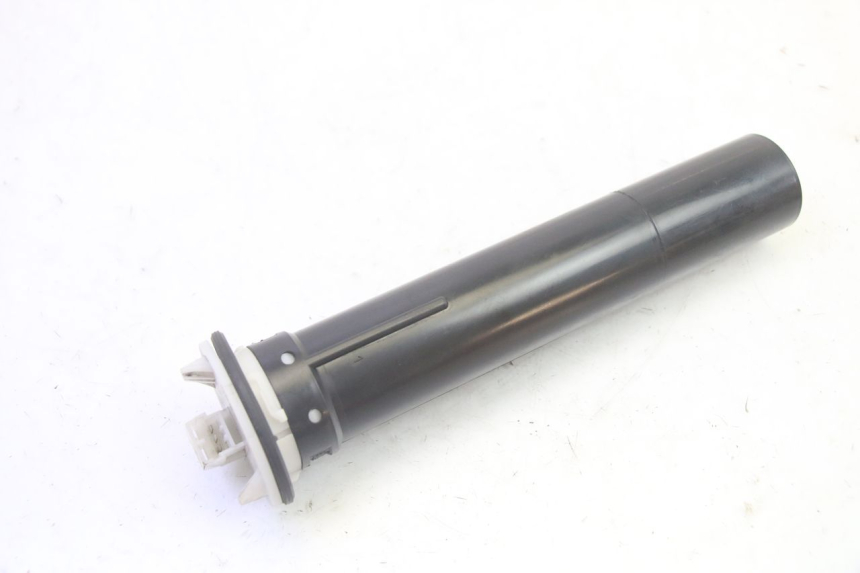 photo de JAUGE RESERVOIR ESSENCE PIAGGIO MP3 HPE 350 (2018 - 2020) - Autre angle de vue