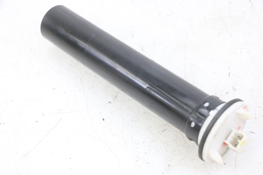 photo de JAUGE RESERVOIR ESSENCE PIAGGIO MP3 LT 300 (2010 - 2016)