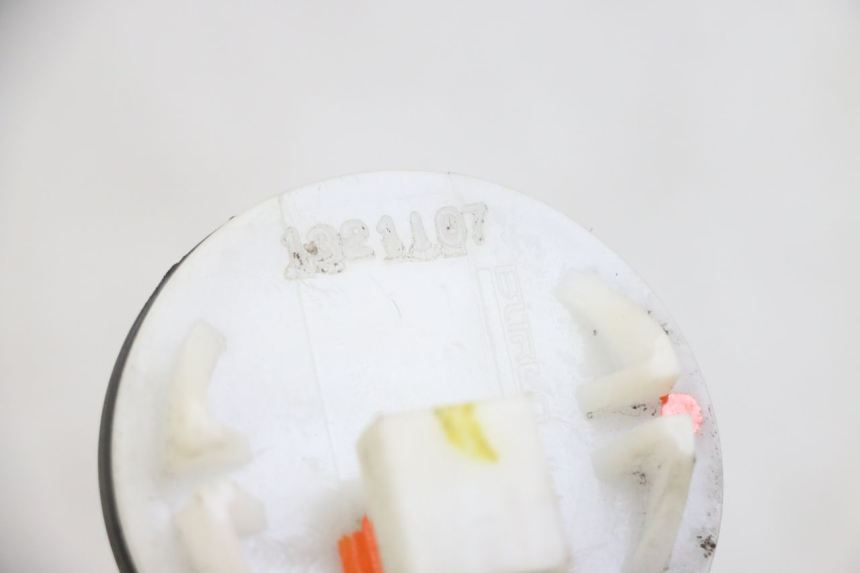 photo de JAUGE RESERVOIR ESSENCE PIAGGIO MP3 LT 300 (2010 - 2016)