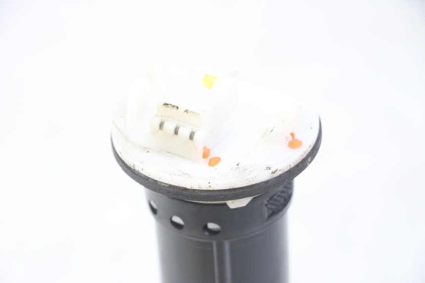 photo de JAUGE RESERVOIR ESSENCE PIAGGIO MP3 LT 300 (2010 - 2016)