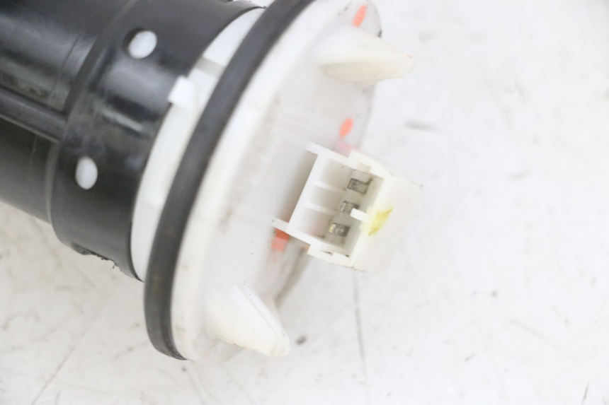 photo de JAUGE RESERVOIR ESSENCE PIAGGIO MP3 LT 300 (2010 - 2016)