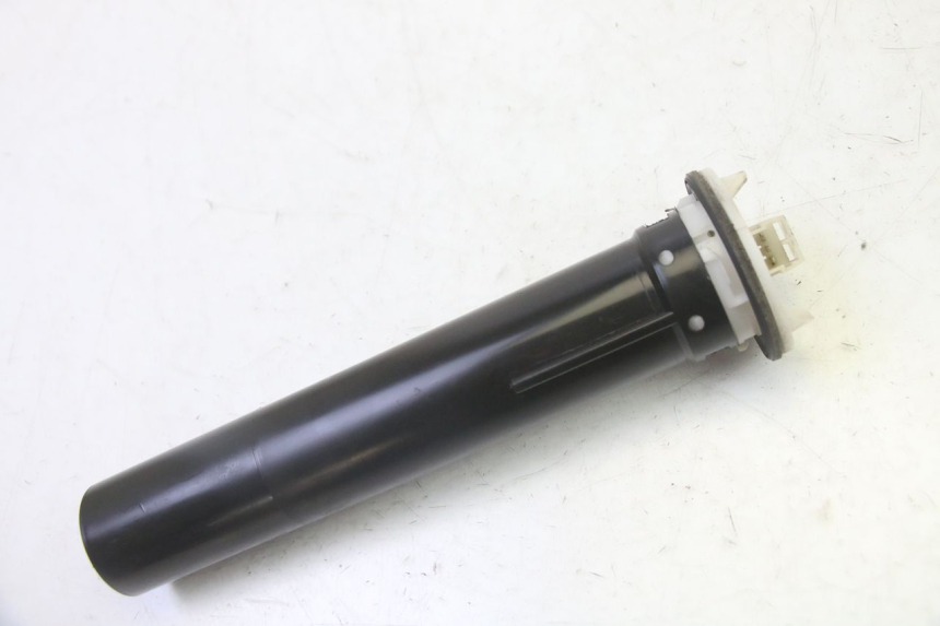 photo de JAUGE RESERVOIR ESSENCE PIAGGIO MP3 LT 300 (2010 - 2016)
