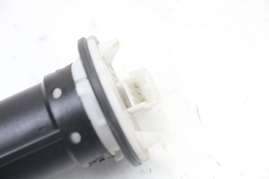 photo de JAUGE RESERVOIR ESSENCE PIAGGIO NRG POWER PUREJET 50 (2018 - 2021)