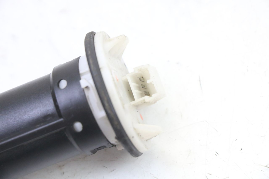 photo de JAUGE RESERVOIR ESSENCE PIAGGIO NRG POWER PUREJET 50 (2018 - 2021)