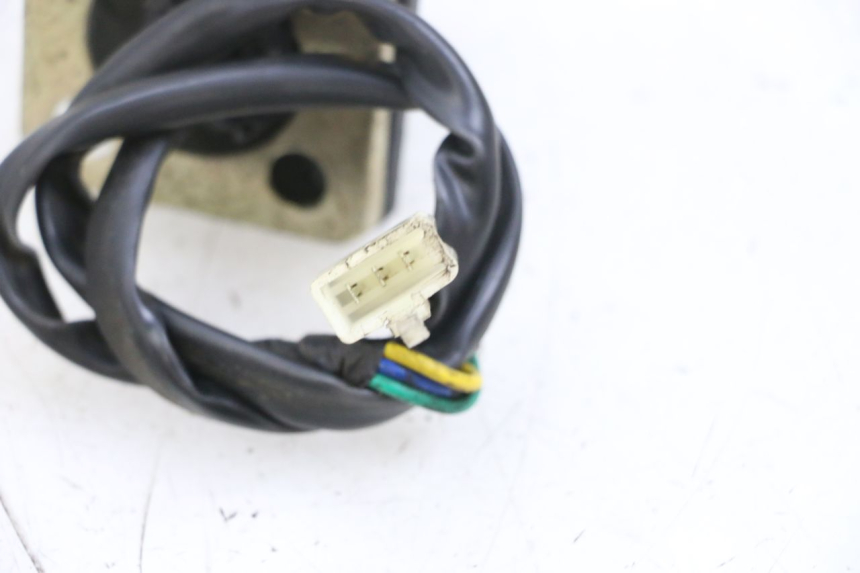 photo de JAUGE RESERVOIR ESSENCE JM MOTORS OLDIES 4T 50 (2010 - 2020) - Autre angle de vue