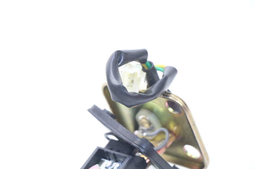 photo de JAUGE RESERVOIR ESSENCE SYM ORBIT 2 4T 50 (2018 - 2022)