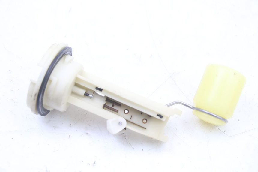 photo de JAUGE RESERVOIR ESSENCE PEUGEOT TREKKER TKR 50 (2005 - 2014)