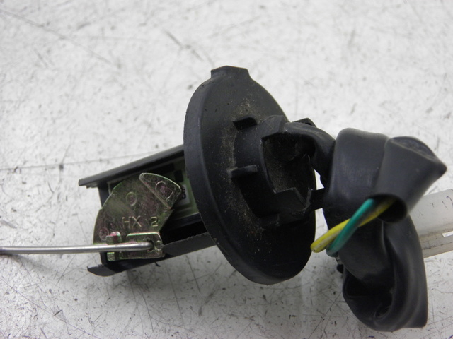 photo de JAUGE RESERVOIR ESSENCE PEUGEOT TWEET 4T 50 (2010 - 2014)