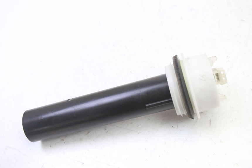 photo de JAUGE RESERVOIR ESSENCE PEUGEOT SATELIS 250 (2006 - 2012)