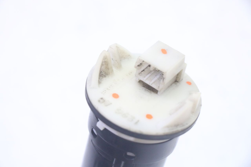 photo de JAUGE RESERVOIR ESSENCE PEUGEOT SATELIS 125 (2006 - 2009)