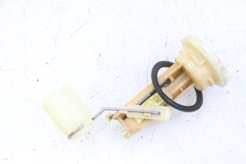 photo de JAUGE RESERVOIR ESSENCE PEUGEOT SPEEDFIGHT 2 LC 50 (2000 - 2009)
