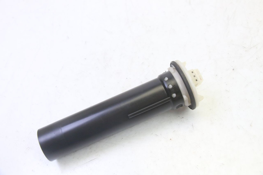 photo de JAUGE RESERVOIR ESSENCE PIAGGIO VESPA S 2T 50 (2007 - 2014)