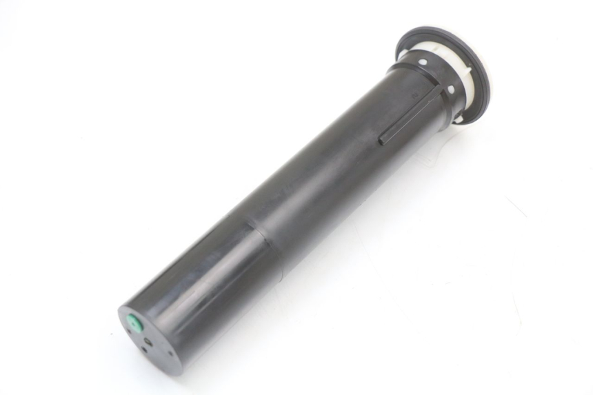 photo de JAUGE RESERVOIR ESSENCE PIAGGIO X10 125 (2012 - 2017)