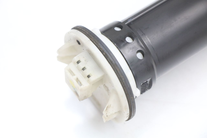 photo de JAUGE RESERVOIR ESSENCE PIAGGIO X10 125 (2012 - 2017)