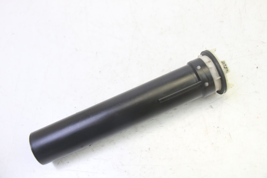 photo de JAUGE RESERVOIR ESSENCE PIAGGIO X8 125 (2004 - 2007) - Vue principale