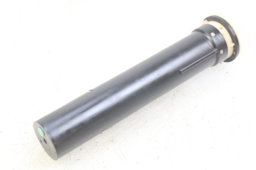 photo de JAUGE RESERVOIR ESSENCE PIAGGIO X9 EVOLUTION 125 (2003 - 2007)