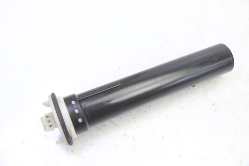 photo de JAUGE RESERVOIR ESSENCE PIAGGIO X9 EVOLUTION 125 (2003 - 2007)