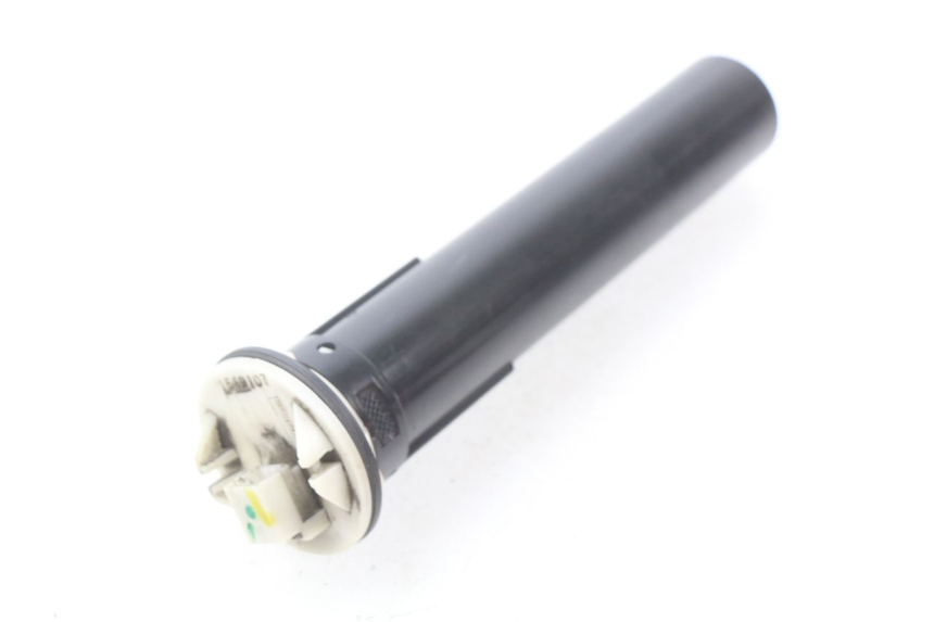 photo de JAUGE RESERVOIR ESSENCE PIAGGIO XEVO - X EVO 125 (2007 - 2016)