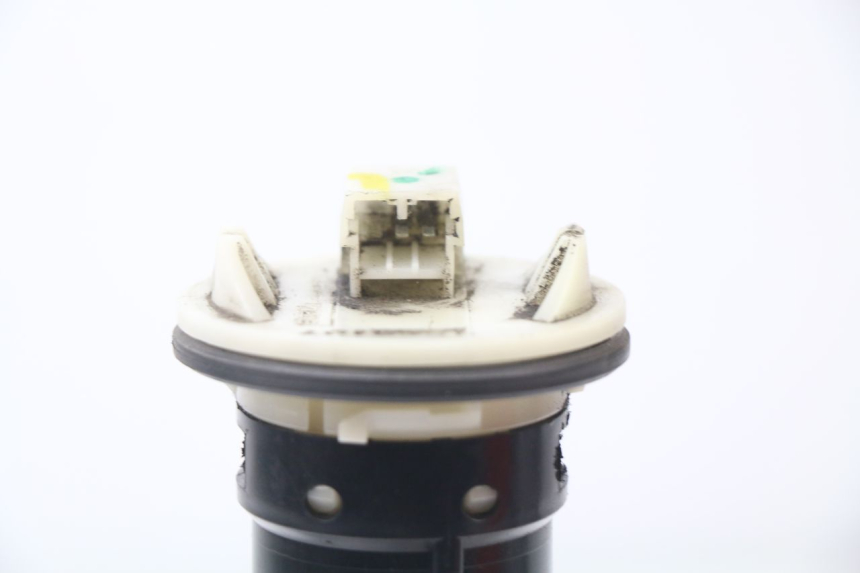 photo de JAUGE RESERVOIR ESSENCE PIAGGIO XEVO - X EVO 125 (2007 - 2016)