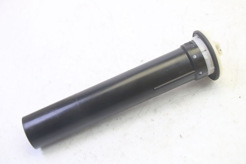 photo de JAUGE RESERVOIR ESSENCE PIAGGIO XEVO - X EVO 125 (2007 - 2017) - Vue principale