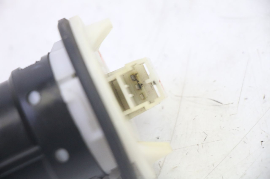 photo de JAUGE RESERVOIR ESSENCE PIAGGIO XEVO - X EVO 125 (2007 - 2017) - Détail de la pièce