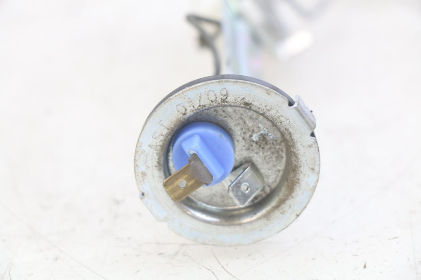 photo de JAUGE RESERVOIR ESSENCE YAMAHA YP MAJESTY 125 (2007 - 2010)