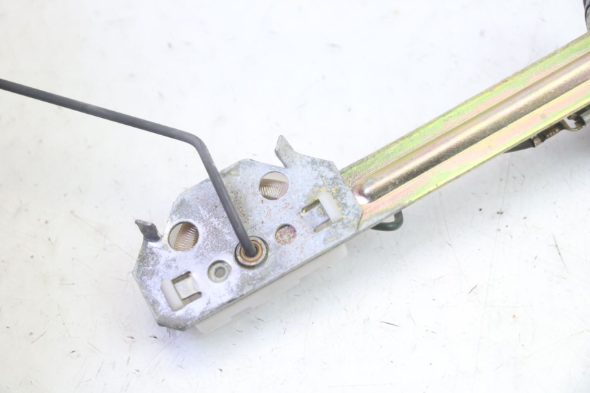 photo de JAUGE RESERVOIR ESSENCE YAMAHA YP MAJESTY 125 (2007 - 2010)