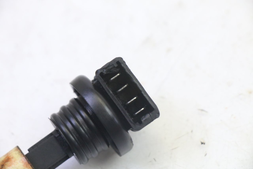 photo de JAUGE RESERVOIR HUILE PIAGGIO NEW TYPHOON 50 (2010 - 2017)