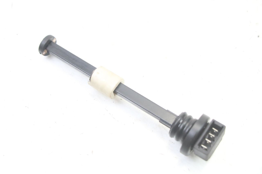 photo de JAUGE RESERVOIR HUILE PIAGGIO VESPA LX 2T 50 (2005 - 2013)