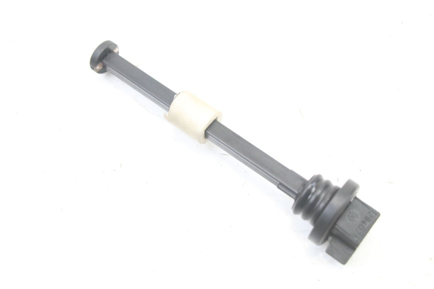 photo de JAUGE RESERVOIR HUILE PIAGGIO VESPA LX 2T 50 (2005 - 2013)