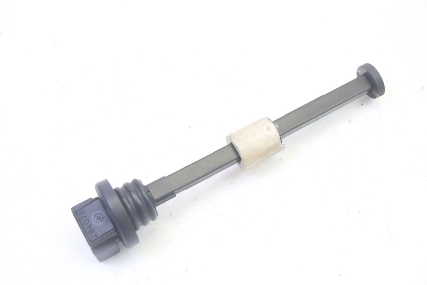 photo de JAUGE RESERVOIR HUILE PIAGGIO VESPA S 2T 50 (2007 - 2014)