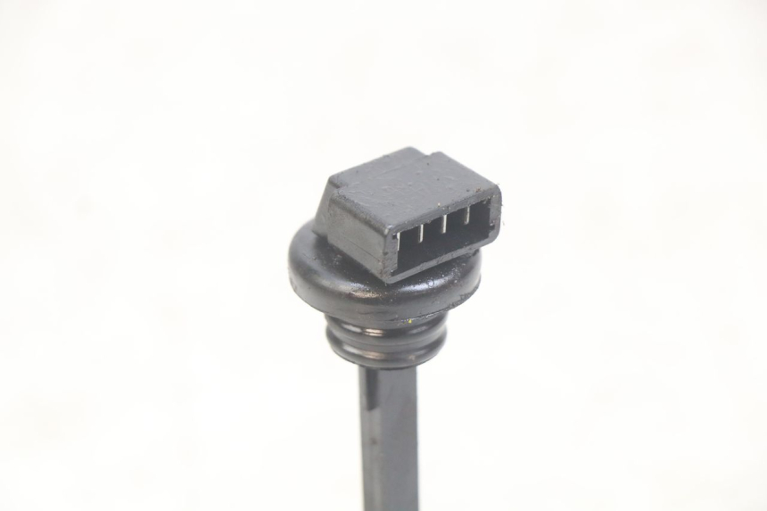 photo de JAUGE RESERVOIR HUILE PIAGGIO ZIP 2T 50 (2009 - 2019)