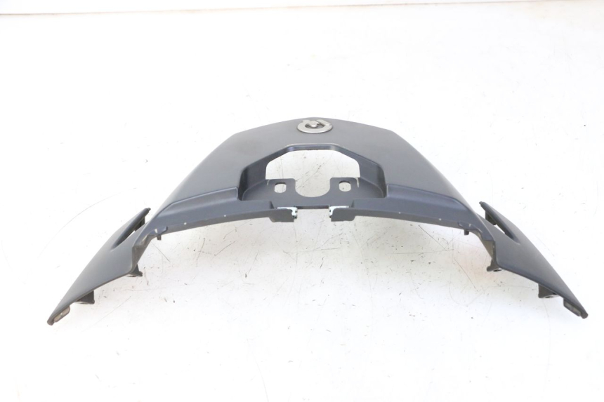 photo de JONCTION CARENAGE ARRIERE QUADRO 4 4D 350 (2015 - 2018)