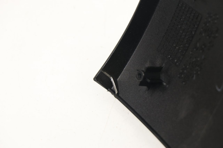 photo de JONCTION CARENAGE ARRIERE HONDA FES S-WING SWING ABS 125 (2007 - 2015)