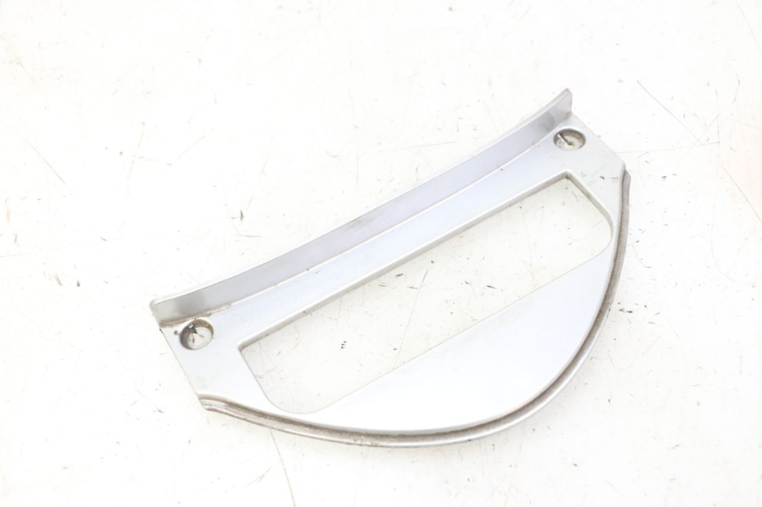 photo de JONCTION CARENAGE ARRIERE INFERIEURE KYMCO GRAND DINK 125 (2002 - 2007)