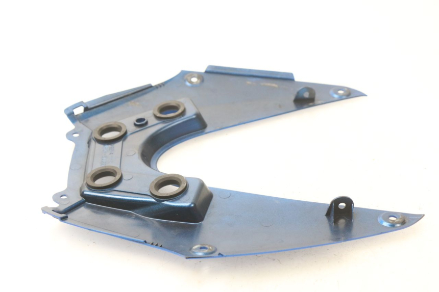 photo de JONCTION CARENAGE ARRIERE INFERIEURE SUZUKI GSX-R GSXR K16 1000 (2012 - 2016)